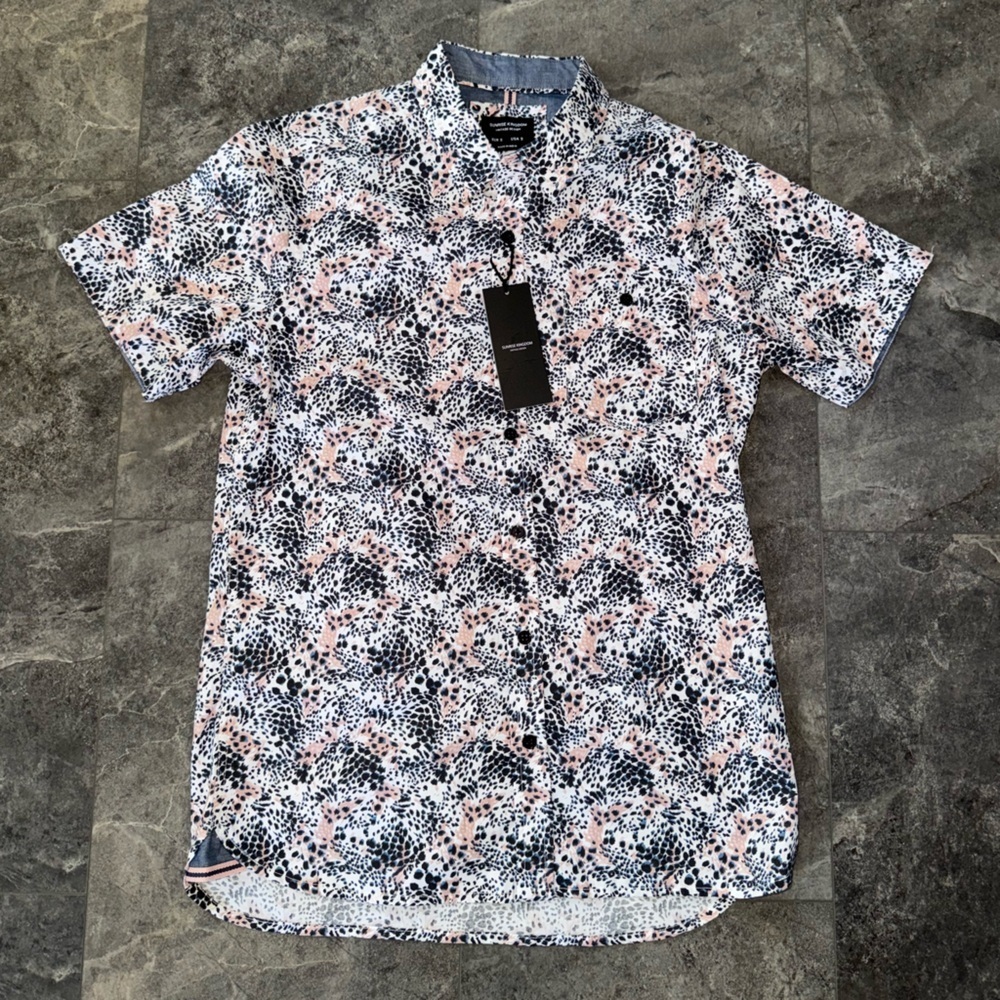 Sunrise Kingdom Dusty Navy Short Sleeve Casual Button Down Shirt Size Small NWT